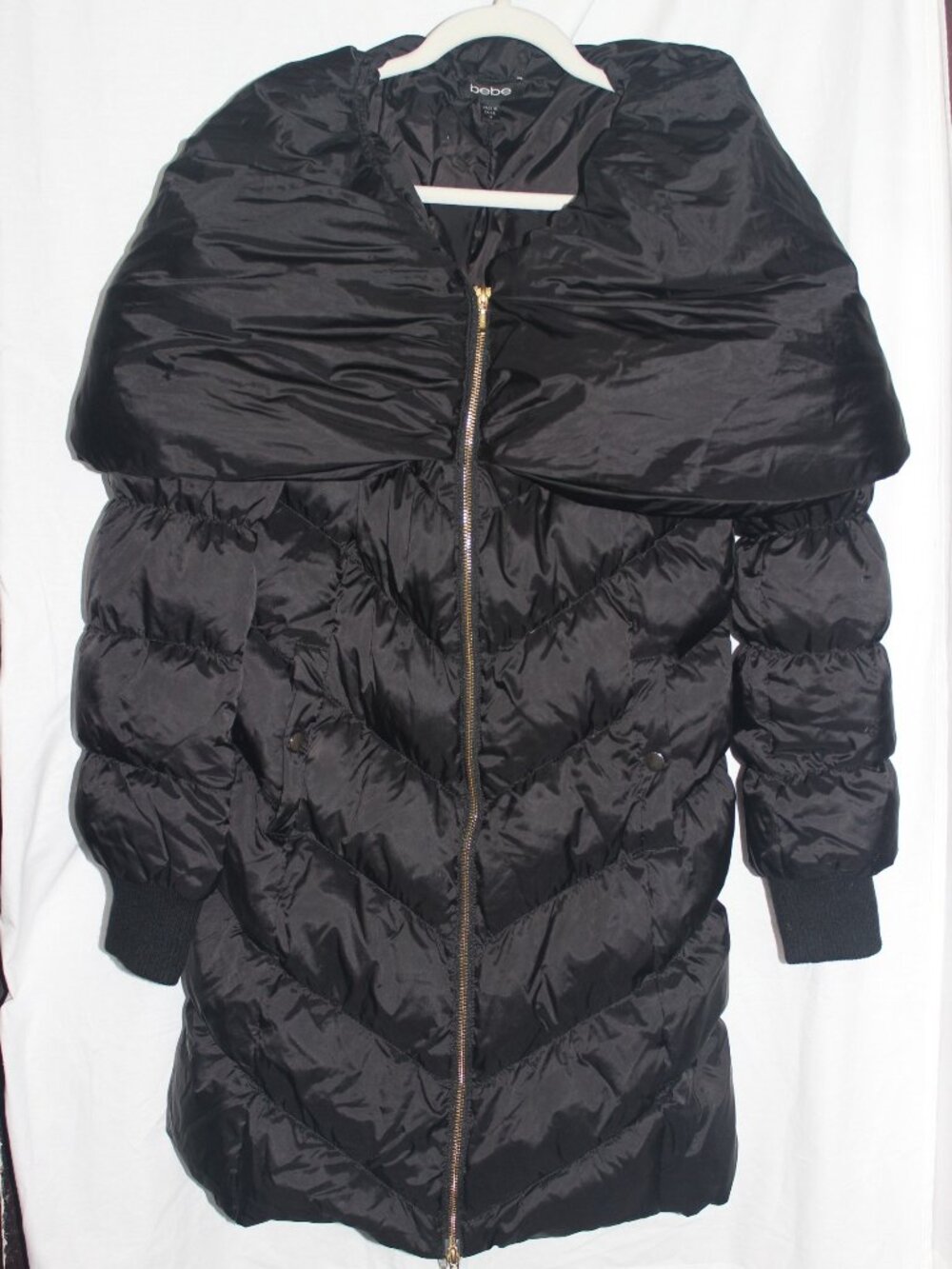 BEBE WOMENS PUFFER JACKET IN BLACK SZ. MED